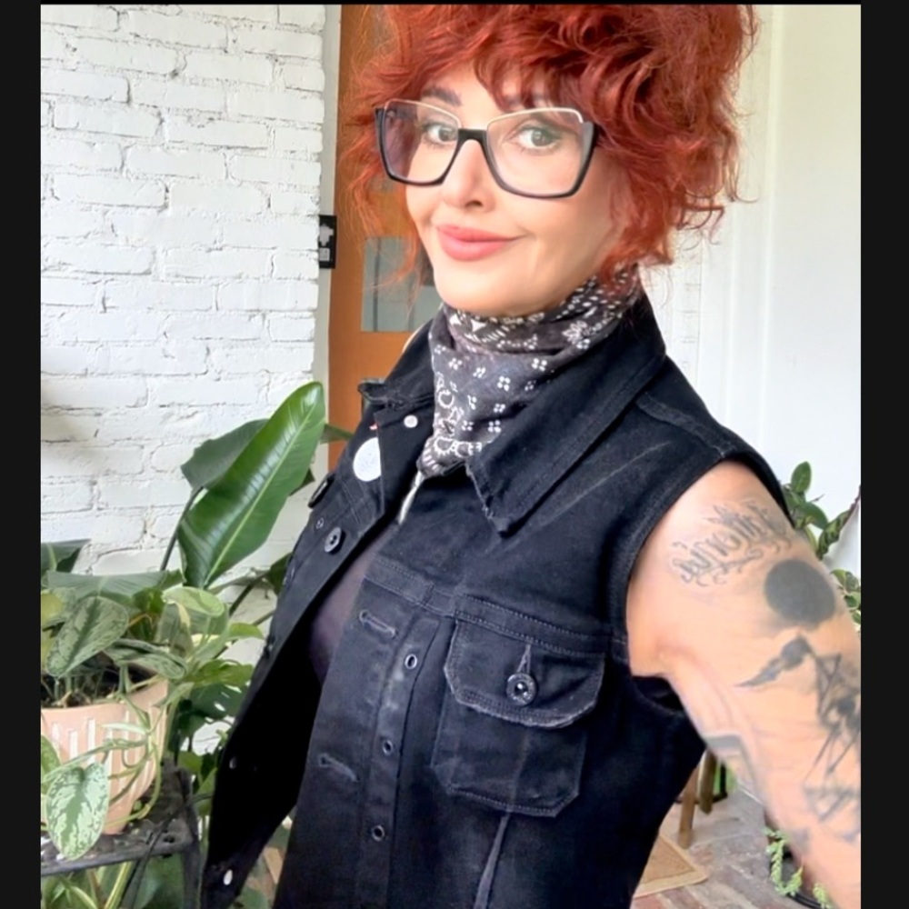 Meet your Posher, Tania